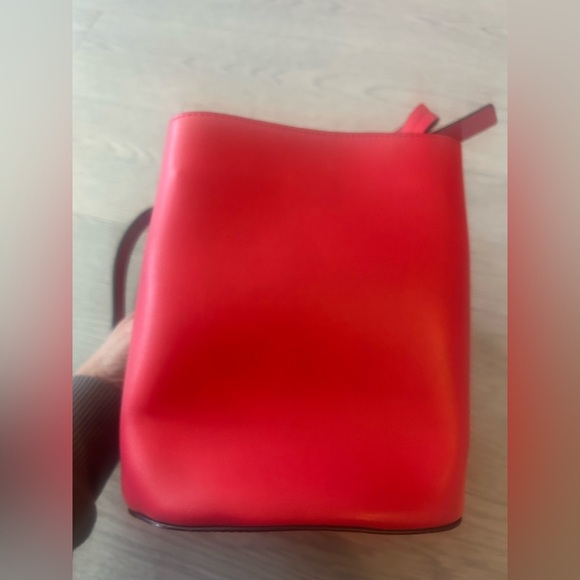 French Connection Bucket Bag Red Small - Picture 4 of 7